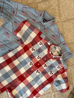 Vintage Patriotic red white and blue summer 1X button down. Embroidered set.